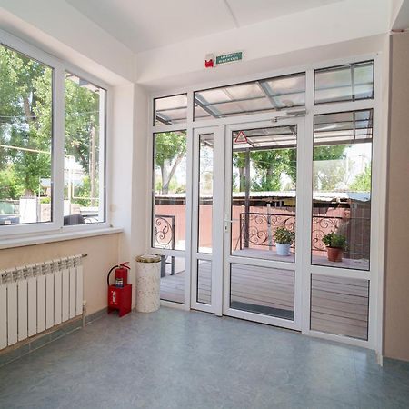 Hotel 33 Алматы Экстерьер фото